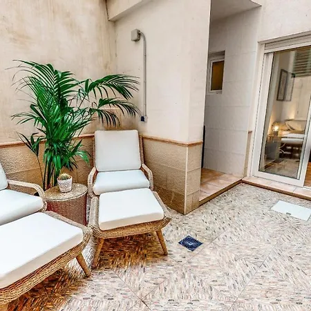 Holisplace- Lovely Apartment In Downtown Alicante Zewnętrze zdjęcie