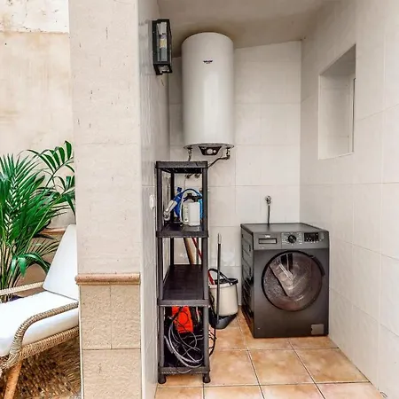 Holisplace- Lovely Apartment In Downtown Alicante Zewnętrze zdjęcie